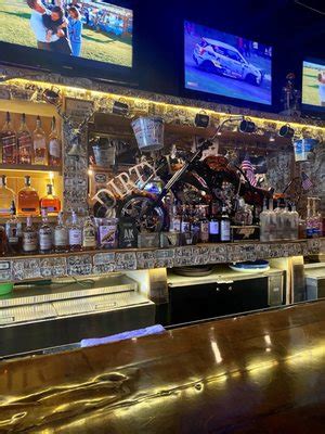 Dirty dogg saloon scottsdale  Monday: Closed Tuesday – Friday: 3pm – 2am Saturday: 11am – 2am Sunday: 11am – 11pm
